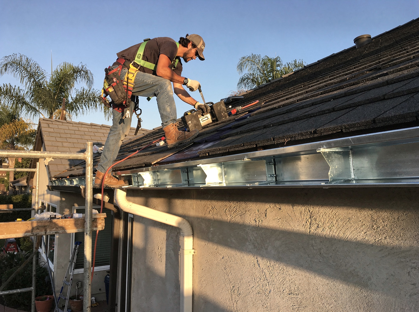Box Gutters in Los Angeles